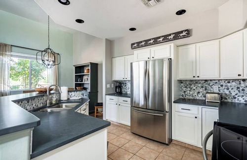 Casas Adobes House | Tucson golf retreat - view of Catalina Mountains, easy access to bike trails