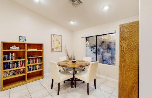 Casas Adobes House | Tucson National #8689
