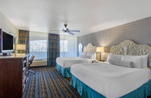 Casas Adobes Hotel | Tucson's Serene Family Oasis