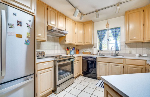 Peter Howell House | Tucson Vacation Rental w/Pool ~ 1 Mi to Reid Park