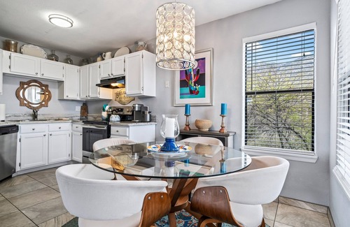 Tucson Condo | Tucson Ventana Canyon Condo Catalina Foothills Stunning Views, AC, Wifi, Pool