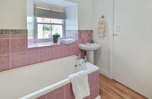 Corbridge House | Tudor Cottage - Corbridge