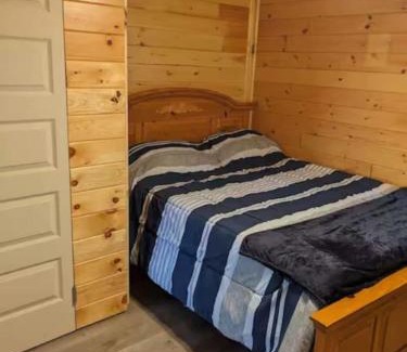 South Rutland House | Tug Hill Fisherman's Paradise Rural and Quiet - Downstairs