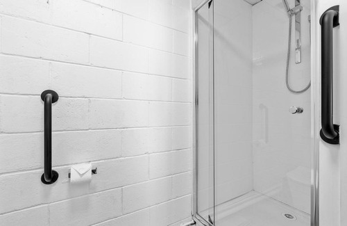 Tugun Apartment | Tugun Hideaway - 1 bed, 1 bath private guesthouse