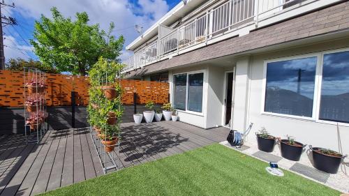 Northcote Apartment | Tuis Nest Auckland NZ