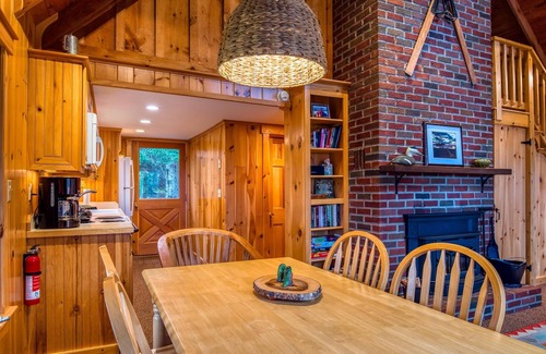 Rangeley House | Tumblehome Cabin | Chalet just a mile from downtown Rangeley and 6 miles to Saddleback