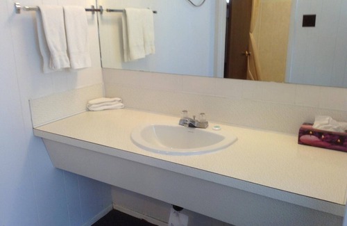 Cache Creek Hotel | Tumbleweed Motel