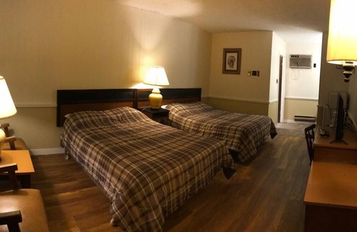 Cache Creek Hotel | Tumbleweed Motel