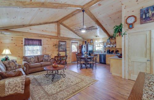 Tumbling Shoals House | Tumbling Shoals Cabin Near Greers Ferry Lake!