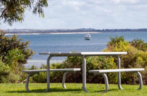 Tumby Bay Hotel | Tumby Bay Caravan Park