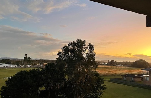 Tuncurry Apartment | Tuncurry Tides overlooking the lake.