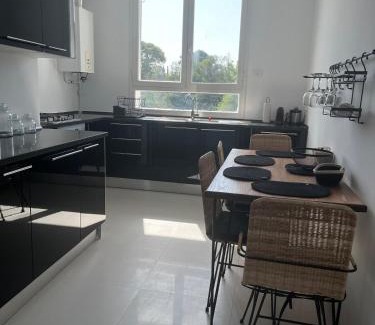 Jeanne d'Arc Apartment | Tunis centre, vue sur le Belvédère