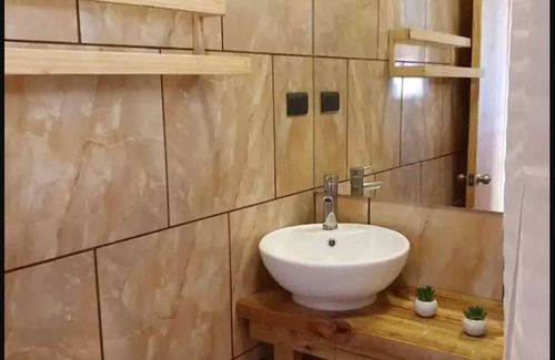 Hanga Roa Cabin | Tupuna Lodge Apartments