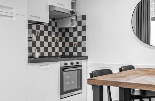 Saragozza-Porto Apartment | Turati Apartment: Bright and central flat