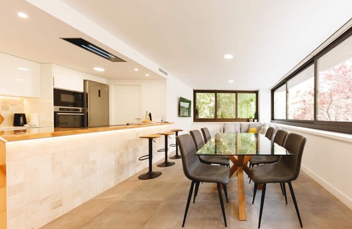 Eixample Apartment | Turbau Entresol B - Holiday Apartment Rental Girona | Bravissimo