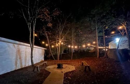 Albertville Cabin | Turkey Luxury Tiny Cabin on Lake with Bouncy House
