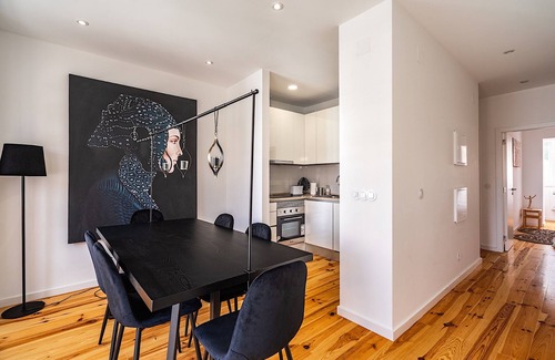 Penha de Franca House | Turmeric Apartment, WiFi, Lisbon !New!