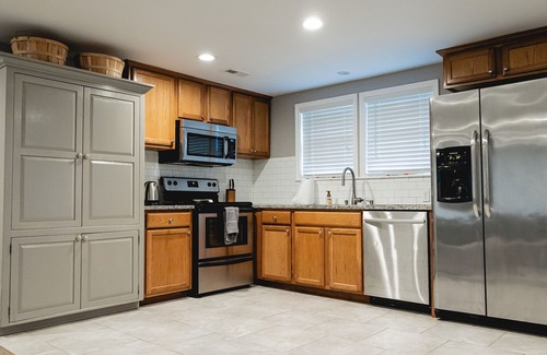 Concord House | Turn key house on quiet cul-de-sac, close to Concord attractions