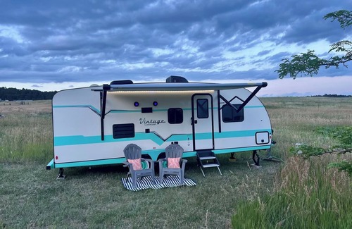 Peyton House | Turquoise Tilly - It's a VIBE!
