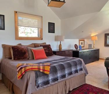 Escalante House | Turtle Rock Ranch