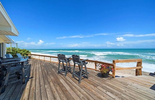 Melbourne Beach Apartment | Turtle's Eggs Beach Front Unit# 03