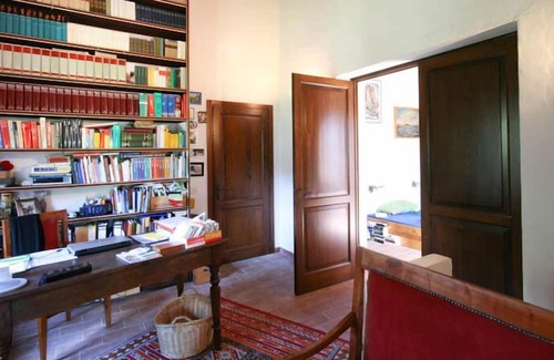 Sassofortino House | Tuscan podere, main house, pool, dogs welcome,