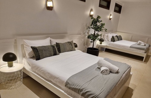 North Tamborine House | Tuscany on Tamborine