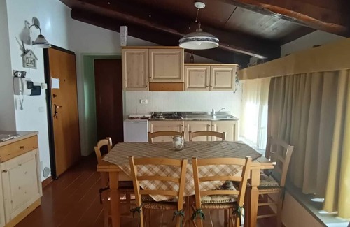 Castel del Piano Apartment | Tuscany with Pool, wifi, sports and entertainment