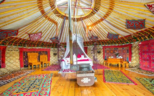 Ulaanbaatar Cabin | Tuul Riverside Lodge