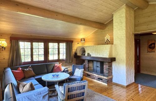 Geilo House | Tvilsombu, cosy cabin close to ski slopes