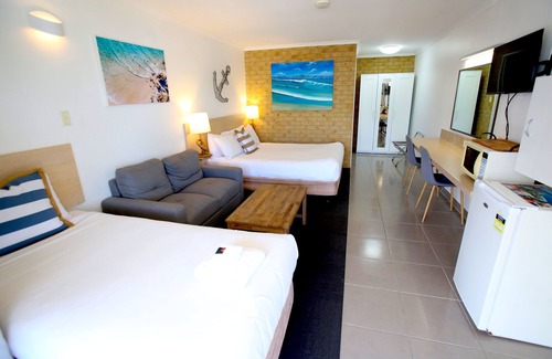 Tweed Heads Hotel | Tweed Harbour Motor Inn