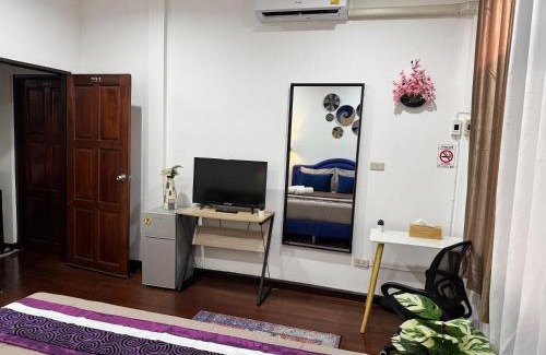 Rama 9 House | Twenty One Place