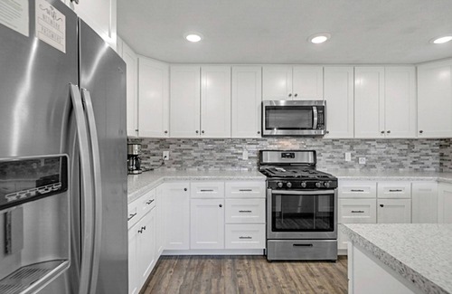 Trufant House | Twilight Pointe: Sandy Beach. Kayaks. Sunsets. Summer Starts Here.