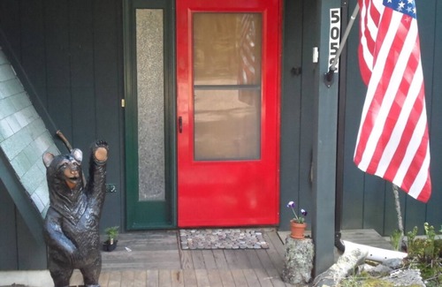 Lutsen House | Twin Cedars Lutsen, A Pet Friendly Aframe On Lake Superior, 3 miles To Ski Hill.