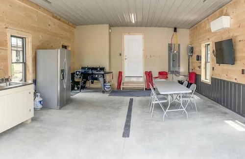 Sylvan Beach Cottage | Twin Getaway Cottages Sunset