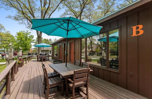Mears House | Twin Oaks B