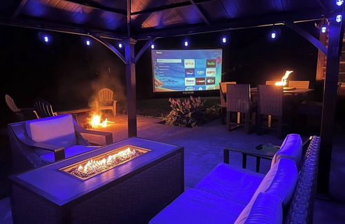 Hermantown Ski Chalet | Twin Ports Hideaway