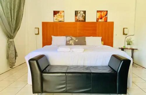 Tambunan Hotel | Twin River Cottage