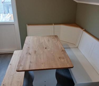 Skardsvag Apartment | Twin trees
