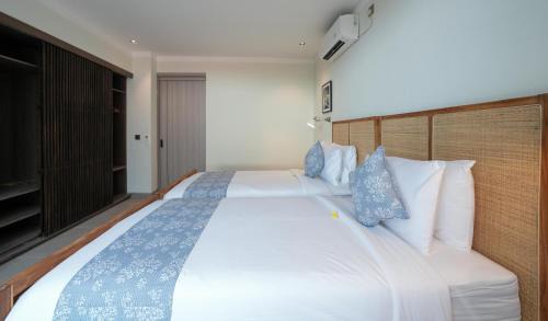 Central Seminyak Villa | Twin Villas Drupadi 8BR Seminyak by Exotic Bali Properties