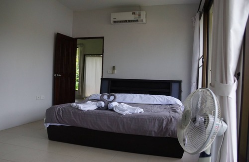 Wok Tum House | Twin Villas house with swimming pool