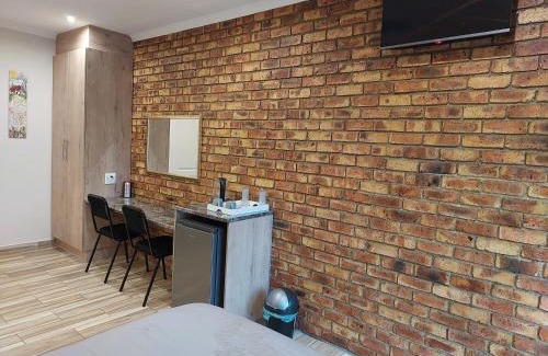 Vanderbijlpark House | Twins Guest House Astoni