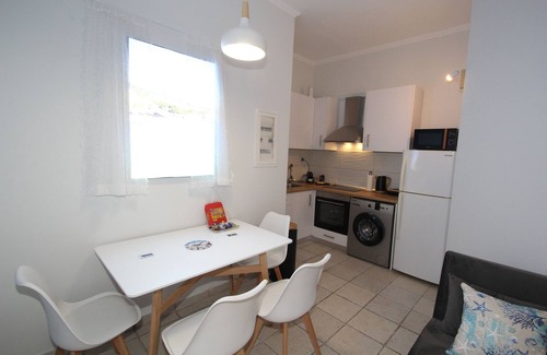 Agia Marina Apartment | Twins House by Frangki