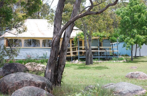 Ballandean Cottage | Twisted Gum Cottage