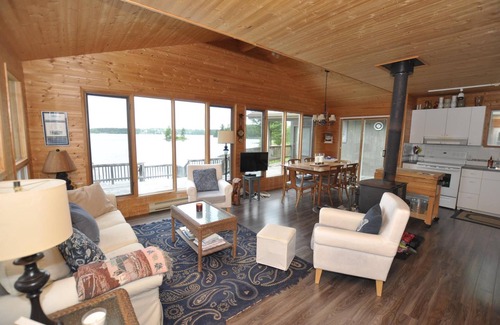 Kenora Cottage | Two beautiful private cottages on Coney Island, Kenora, Lake of the Woods