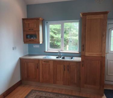 Killybegs House | Two bed bungalow with sunroom and stunning views