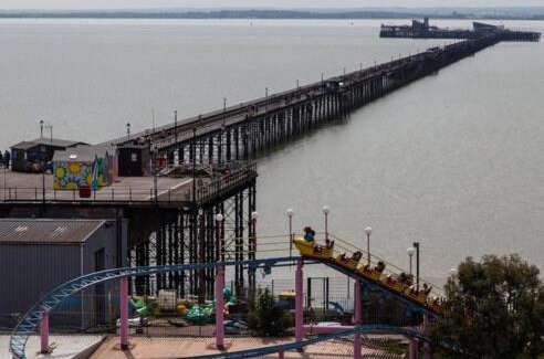 Southend-on-Sea Apartment | Two Bed Flat By The Beach No Parties No Events