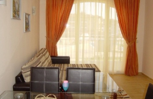 Yurta Apartment | Two bedroom apartment just 5 minutes from the beach
