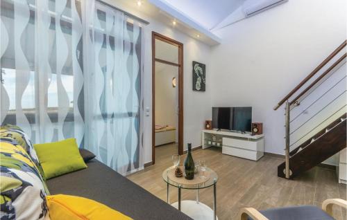 Cervar Porat Apartment | Two-Bedroom Apartment In Cervar Porat