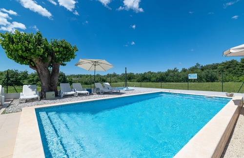Cancini Apartment | Two bedroom apartment with terrace Cancini, Poreč (A-24335-a)